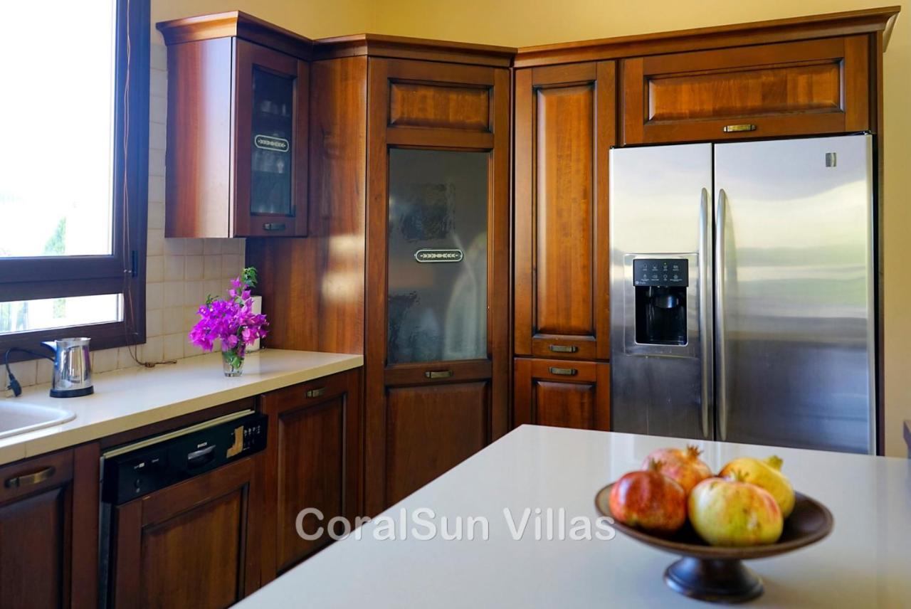 Elite Amazing Villa With Heated Pool By Coral Sun Villas Πόλη Εξωτερικό φωτογραφία