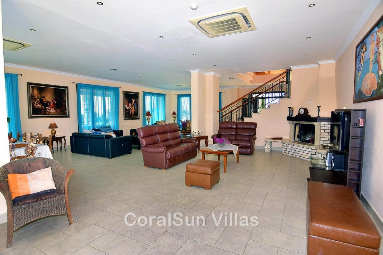 Elite Amazing Villa With Heated Pool By Coral Sun Villas Πόλη Εξωτερικό φωτογραφία